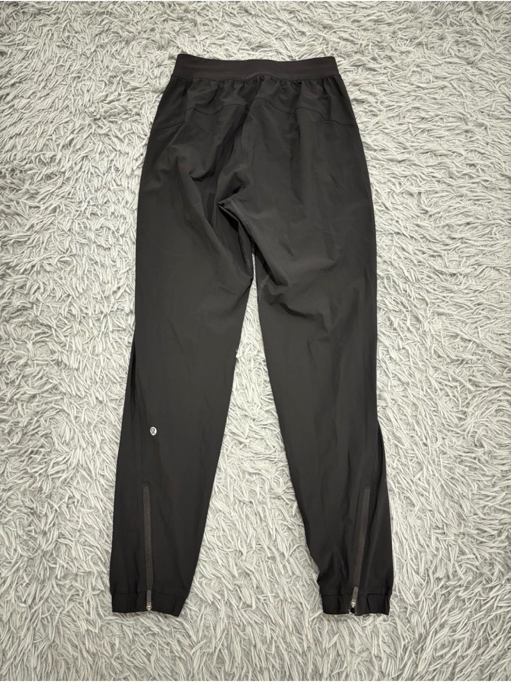 Lululemon Women’s Black Adapted State Jogger Pants Size 2 Zip Ankle Streetwear
